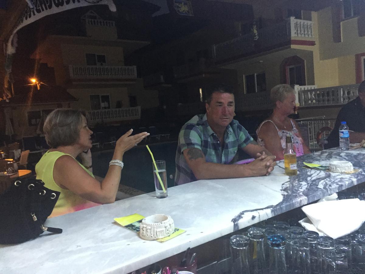 Sun Apart Hotel İcmeler Bagian luar foto